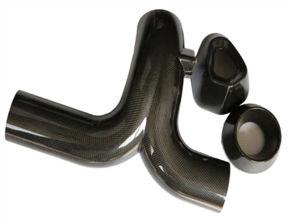 Tuyau d'échappement automatique en fibre de carbone à surface brillante